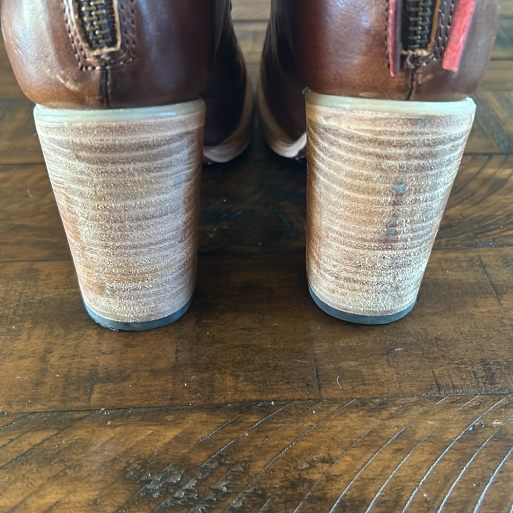 Freebird Borrow Cognac Brown Leather Booties | Size 11 - Picture 8 of 10